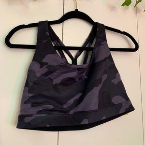 Old Navy Active black and gray army print medium support sports bra